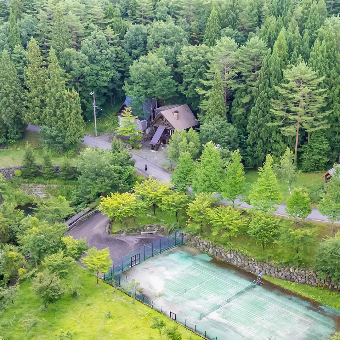 開放感あふれる2階浴室が魅力！郡上市高鷲町鮎立の本格ログハウス物件の画像5