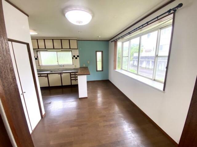 富士宮市 羽鮒 (芝川駅) 2階建 4LDKの画像5
