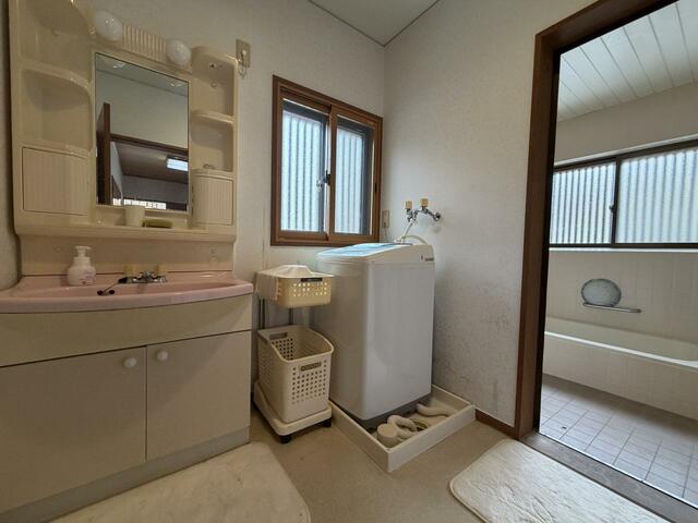 八頭郡八頭町 塩上 (因幡船岡駅) 2階建 3LDKの画像5
