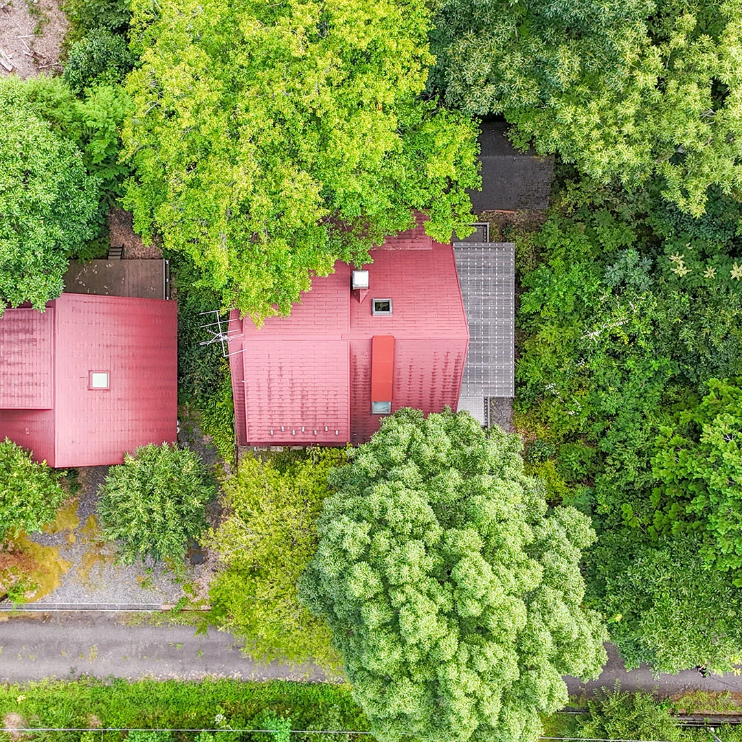 囲炉裏小屋のある庭が魅力！高島市マキノ町のログハウス物件の画像6