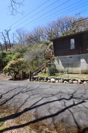 避暑地の香り漂うログハウス！伊賀市北山の中古ログハウス物件の画像6