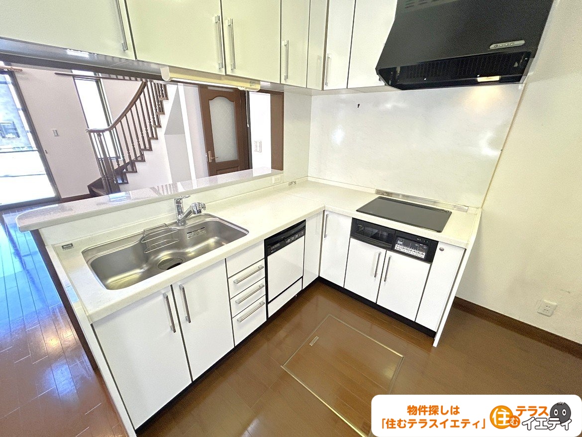 部屋数たっぷり4LDK！山口市緑ヶ丘5-19の中古住宅物件の画像6
