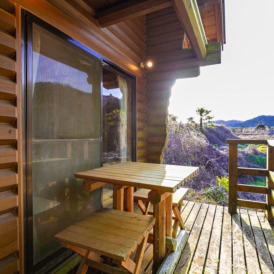 【価格変更】八角形ログハウスが380万円！紀の川市中鞆渕のログハウス物件の画像7