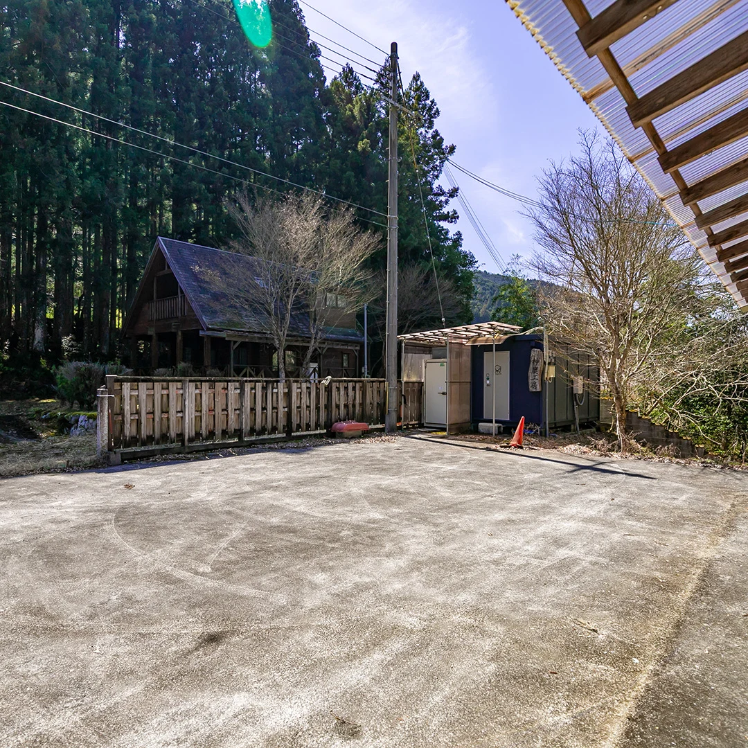 清流高見川沿いの贅沢ロケーション！東吉野村木津のプレハブ小屋付き土地物件の画像7