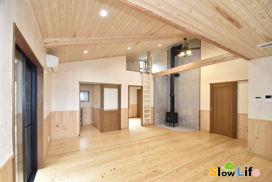 無垢材が心地よいリノベーション済み！薪ストーブ付き上郡町の別荘物件の画像6