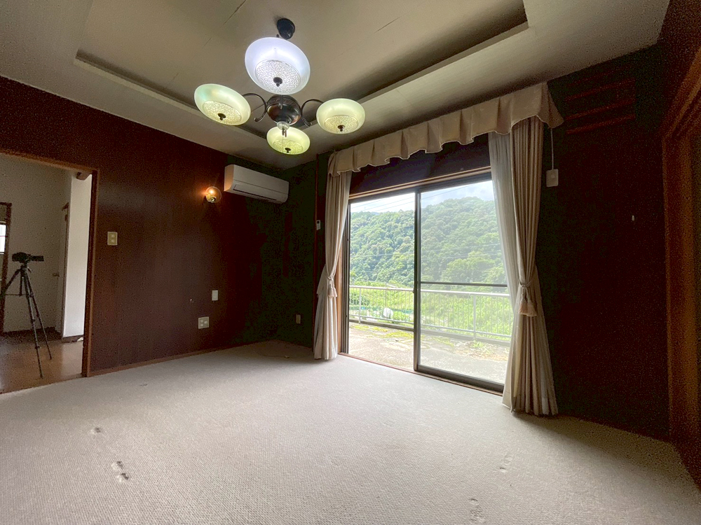 山並み一望！紀美野町鎌滝の眺望良好住宅物件の画像6