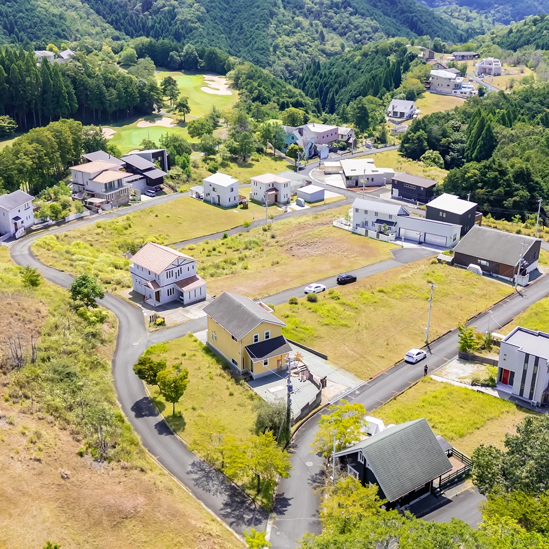 兵庫県佐用町 広々LDKと庭付きのゴルフリゾート別荘の画像7