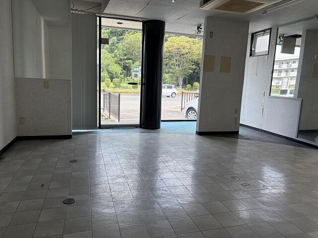 鳥取市 徳尾 (湖山駅) 3階建 3LDKの画像7