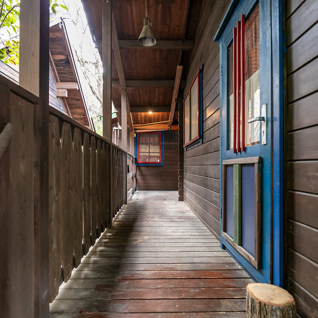 DIY好き必見！津市白山町二本木のミニログハウス物件の画像8