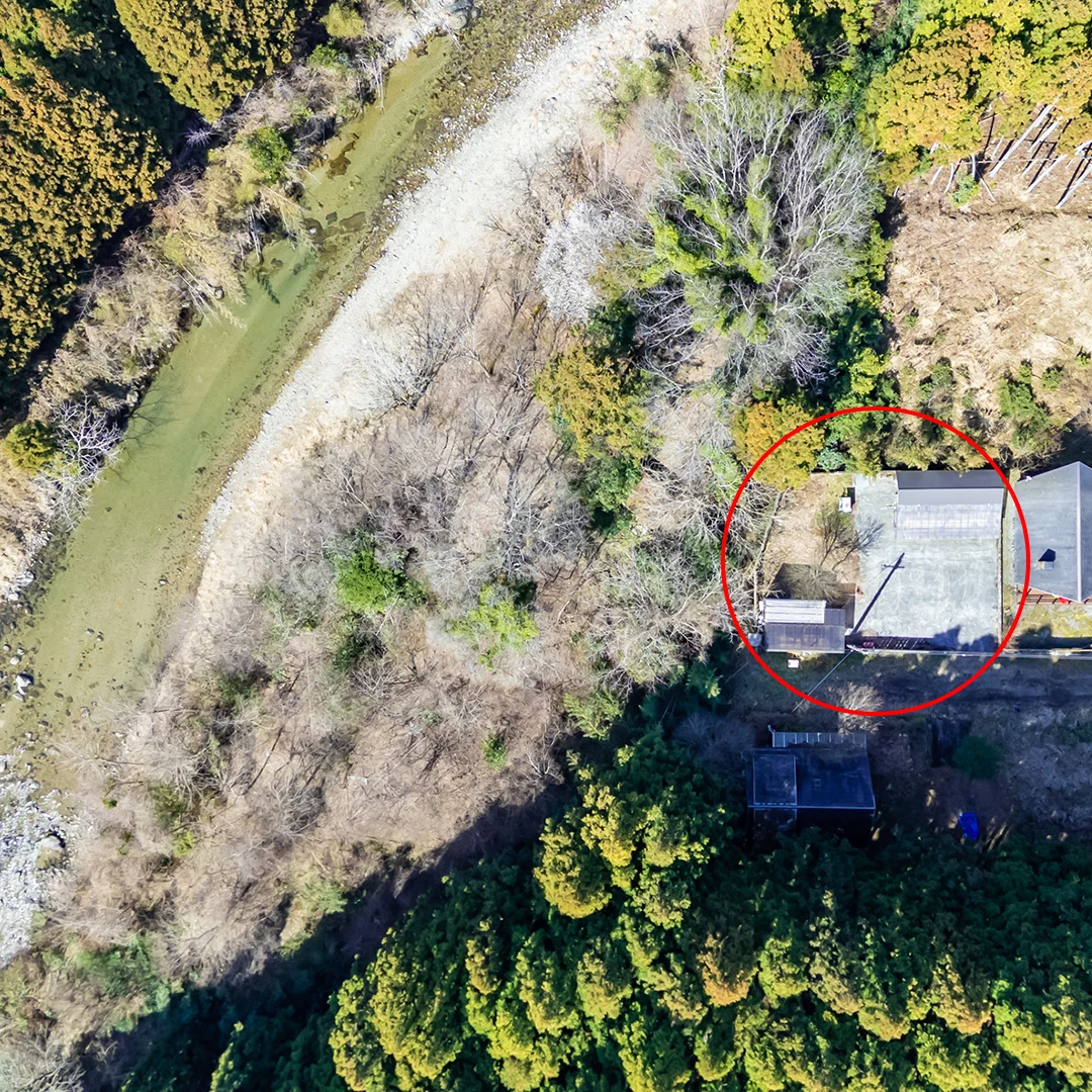 清流高見川沿いの贅沢ロケーション！東吉野村木津のプレハブ小屋付き土地物件の画像8