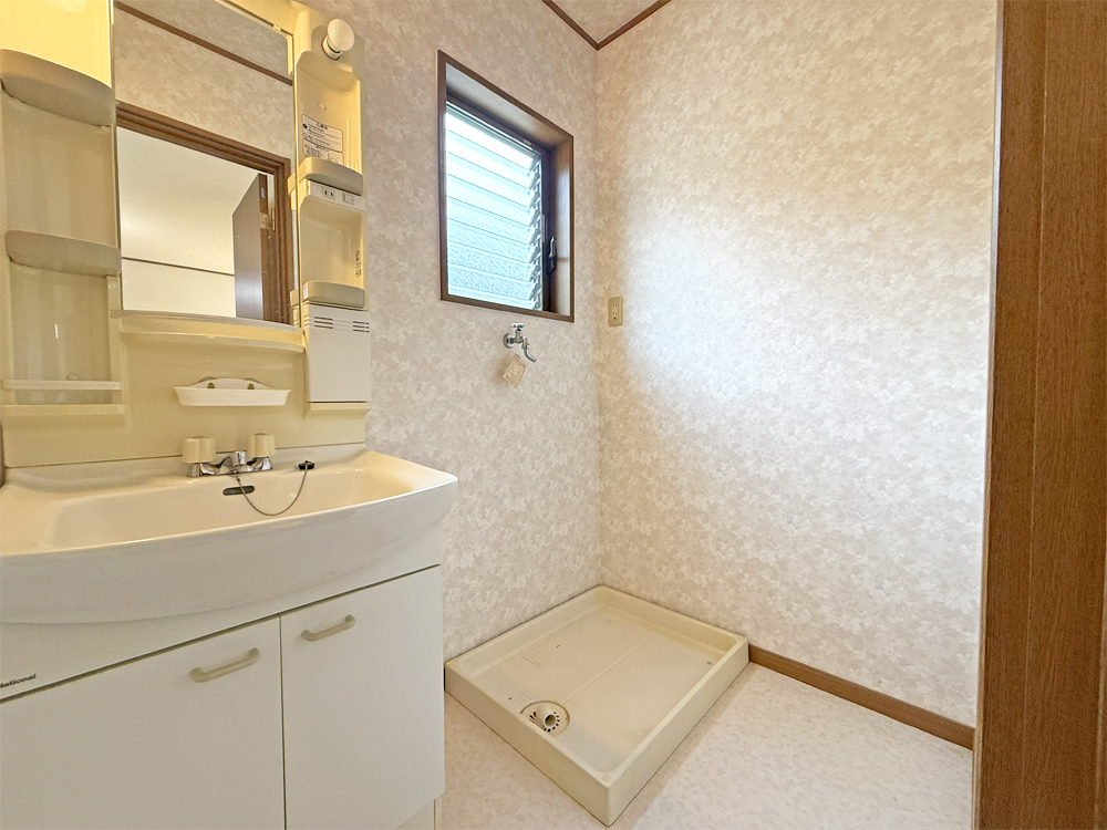 川・緑・ホタルに癒される！紀の川市中鞆渕の平屋物件の画像7