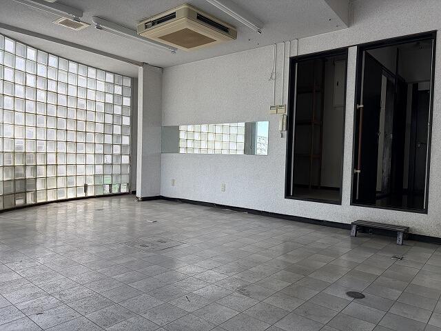 鳥取市 徳尾 (湖山駅) 3階建 3LDKの画像8