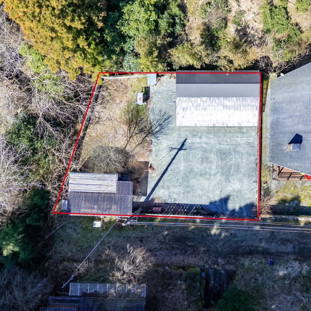 清流高見川沿いの贅沢ロケーション！東吉野村木津のプレハブ小屋付き土地物件の画像9