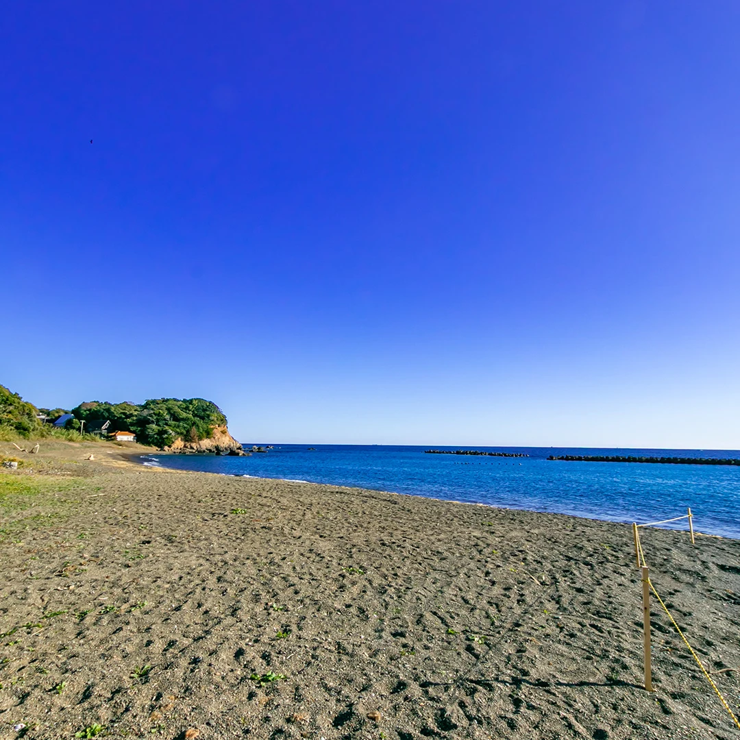 潮風を感じる生活！志摩市志摩町片田の海近別荘物件の画像9