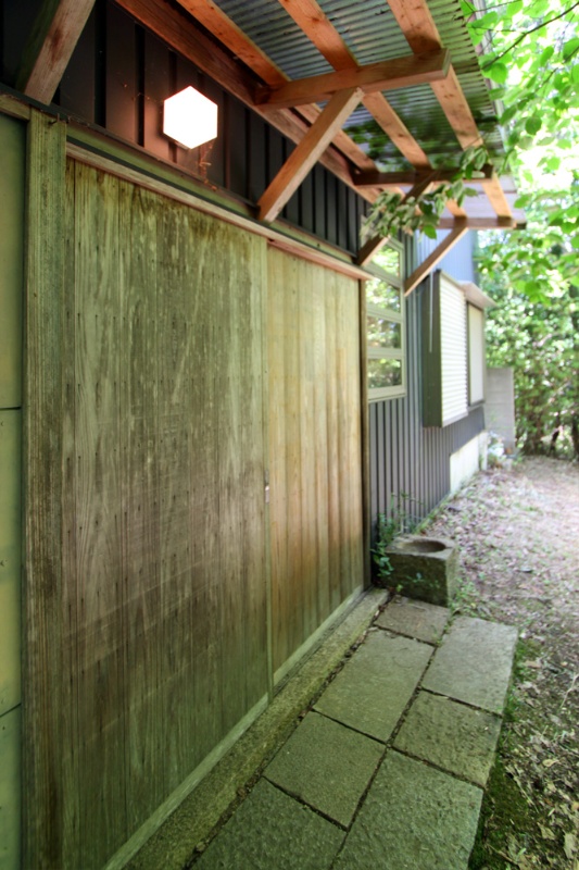 広大な敷地に佇むデザイナーズハウス！相楽郡南山城村田山の中古別荘物件の画像9