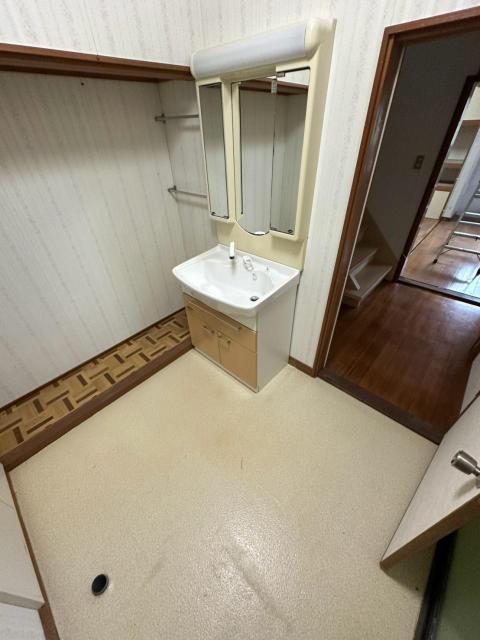 岩美郡岩美町 大字浦富 (岩美駅) 2階建 7SDKの画像9