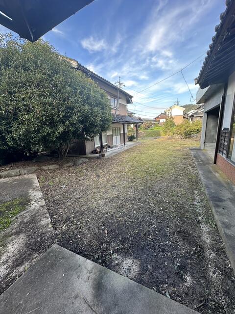 倉吉市 耳 2階建 7DKの画像9