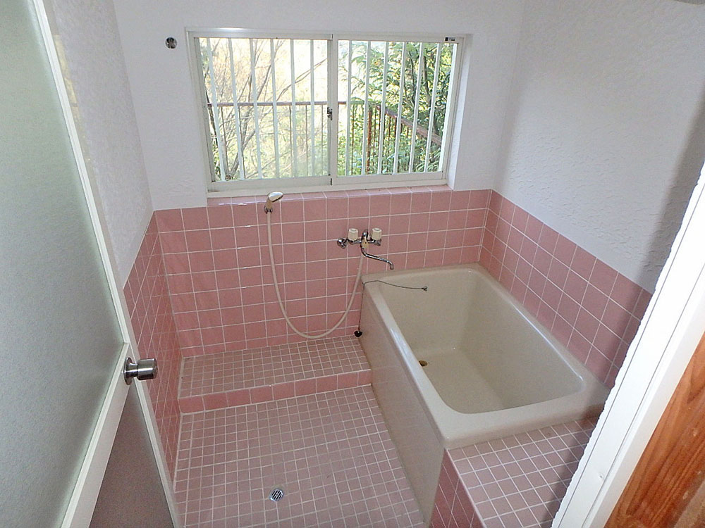 森の中のウッディ調別荘！九度山町東郷の別荘物件の画像9