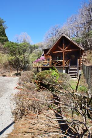 避暑地で夏を満喫！小川沿いの伊賀市北山の中古ログハウス物件の画像10