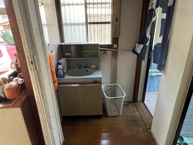 囲炉裏や五右衛門風呂付き！志摩市磯部町の古民家物件の画像10
