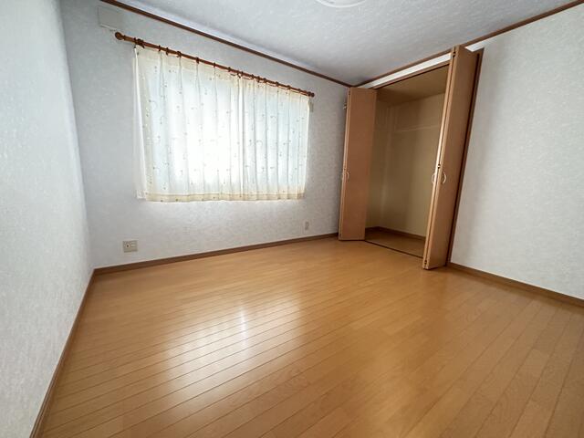 八頭郡八頭町 坂田 (因幡船岡駅) 2階建 4LDKの画像10