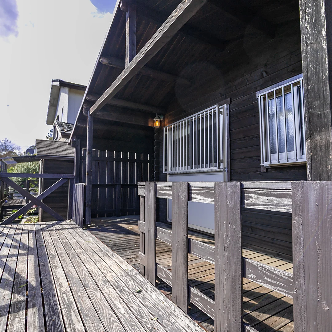 天然温泉とピザ窯付き！津市白山町のミニログハウス物件の画像10