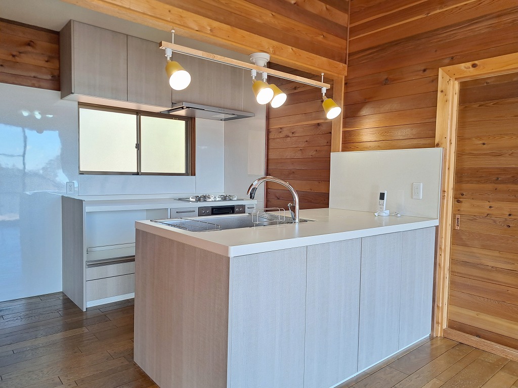 絶景を楽しめるドッグラン付き！ペットと共にのんびり暮らす平屋建の別荘の画像11