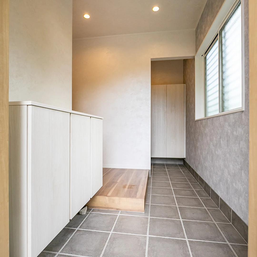 薪ストーブとウッドデッキが魅力！津市白山町二本木雲出台の温泉付き平屋住宅物件の画像11