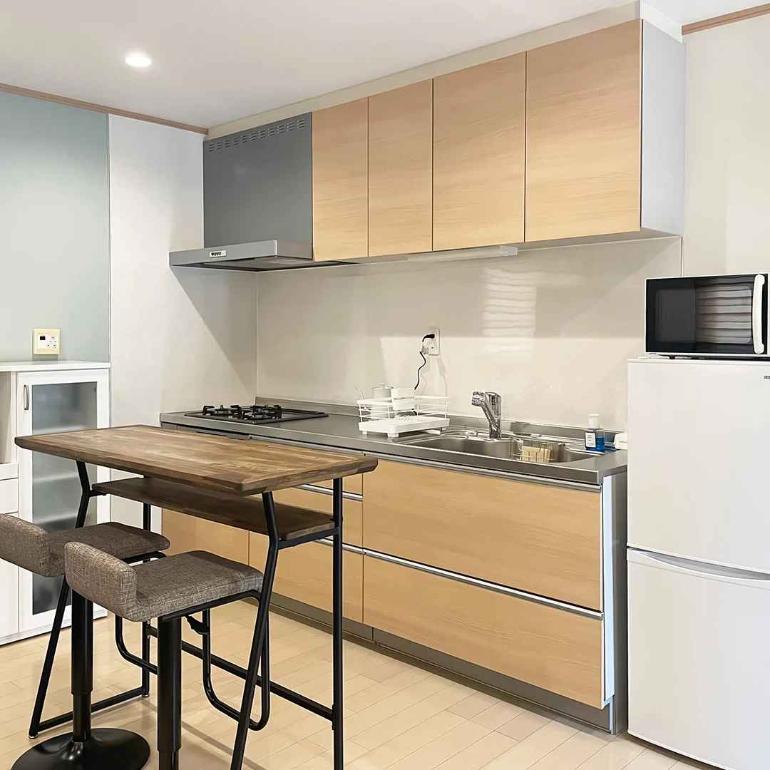 海を望む広いウッドデッキ！白浜町堅田の温泉付きリゾート別荘物件の画像11