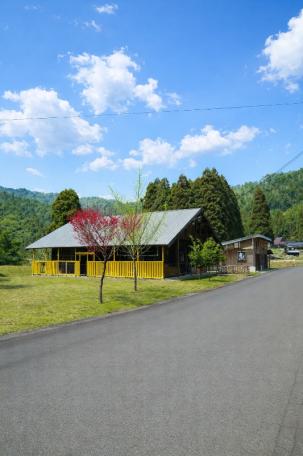 由良川沿いの広大な敷地！南丹市美山町田歌の中古物件の画像13