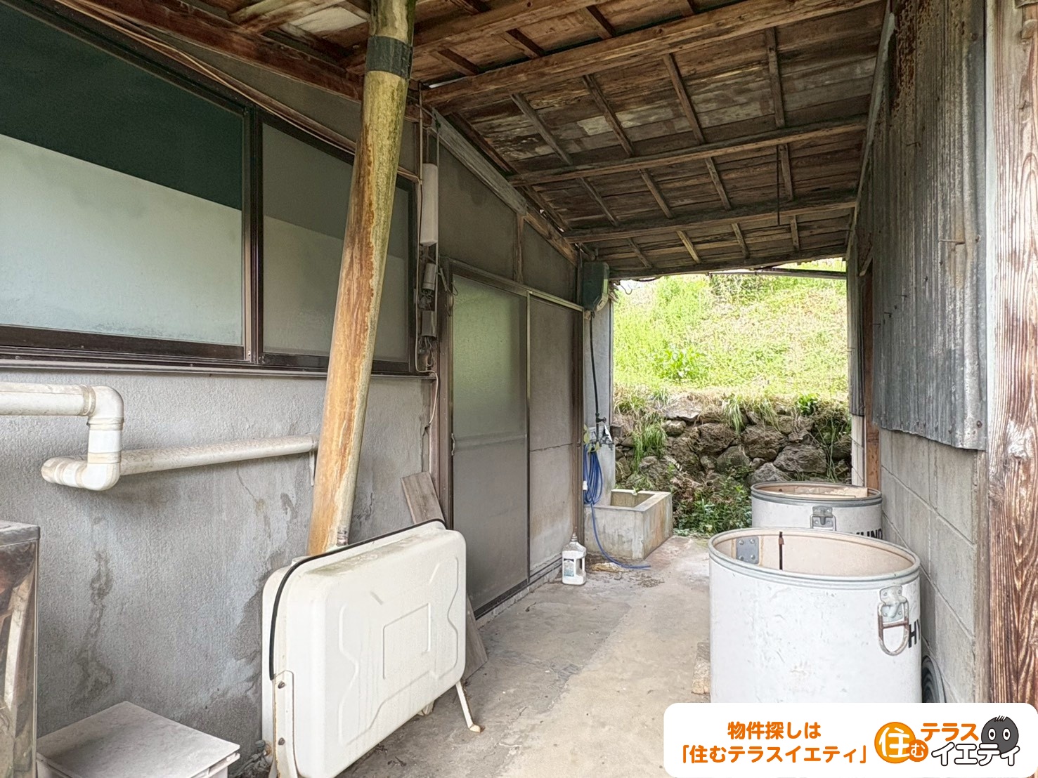 解放感溢れる広い庭付き！美祢市伊佐町伊佐字小林の中古住宅物件の画像13