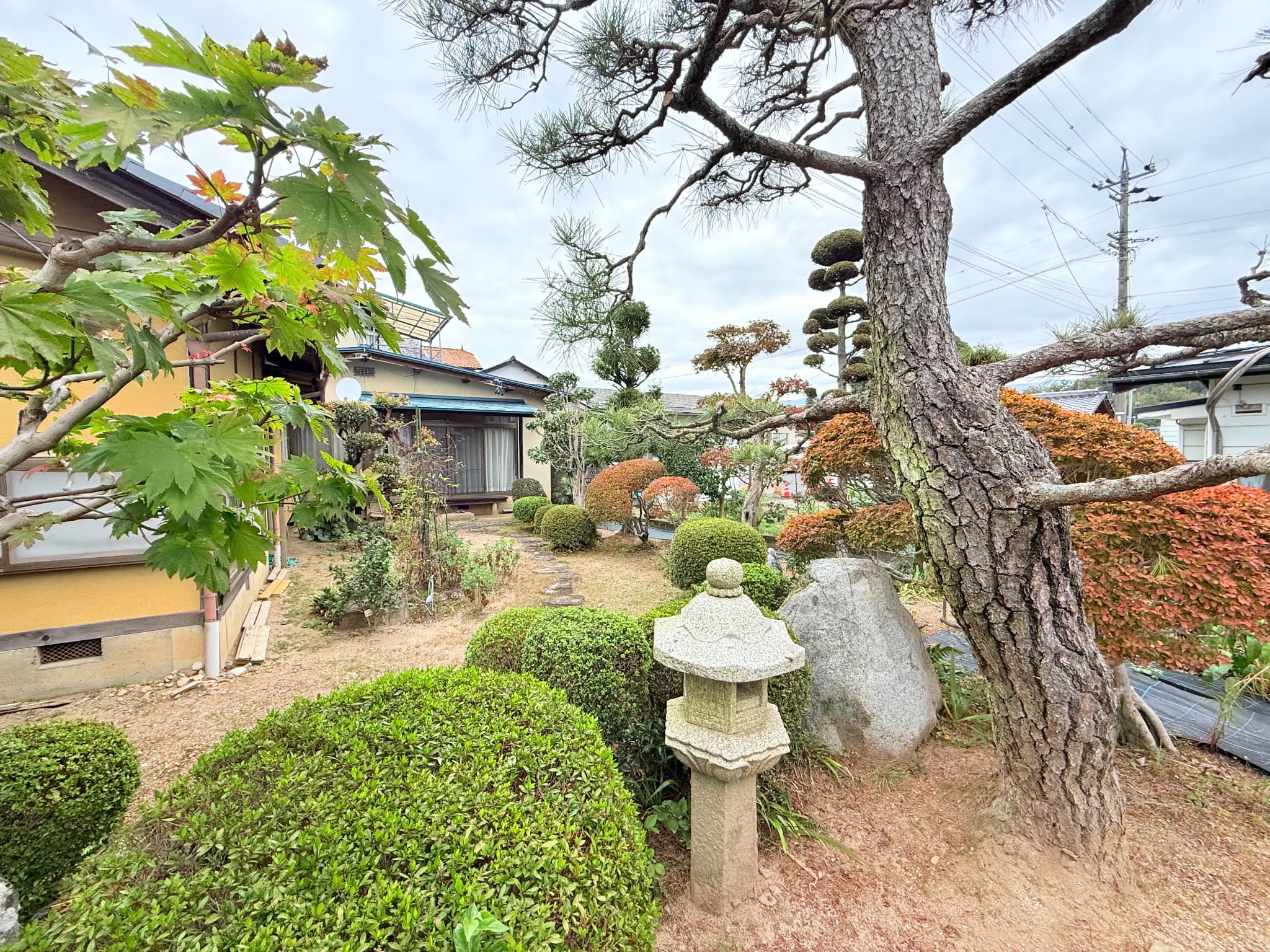駄科駅徒歩1分！水まわりリフォーム済の大家族・二世帯住宅向け！の画像13