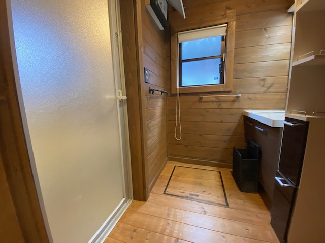 新潟県長岡市下々条町　中古ログハウスの画像14