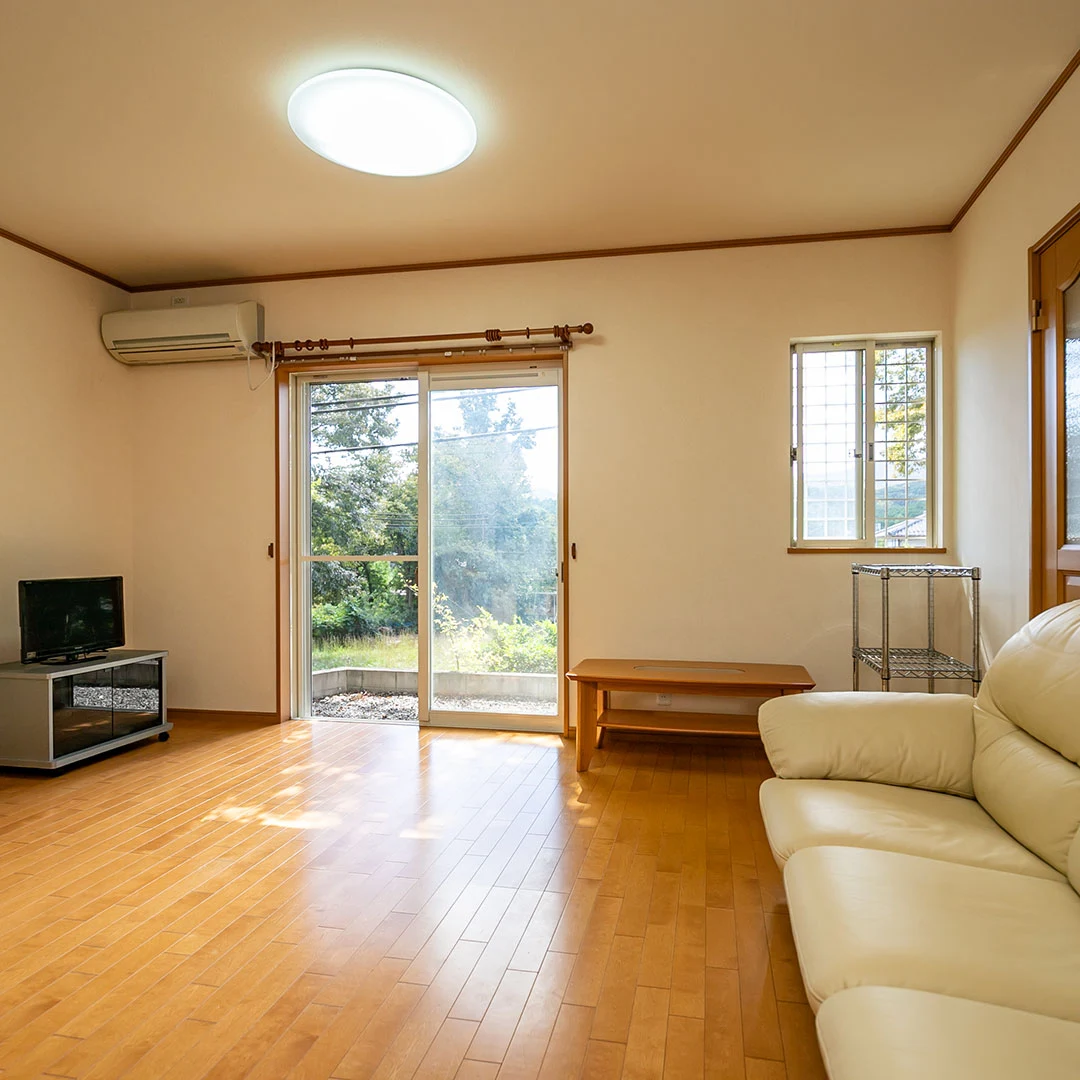 ガーデニングが楽しめる庭付き！京丹波町中台の中古住宅物件の画像13