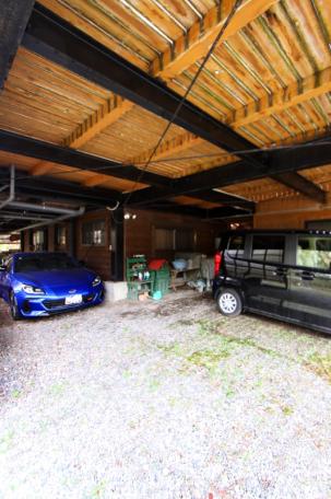 大自然に囲まれた極太ハンドカットログハウス！高山市荘川町中野の中古ログハウス物件の画像14
