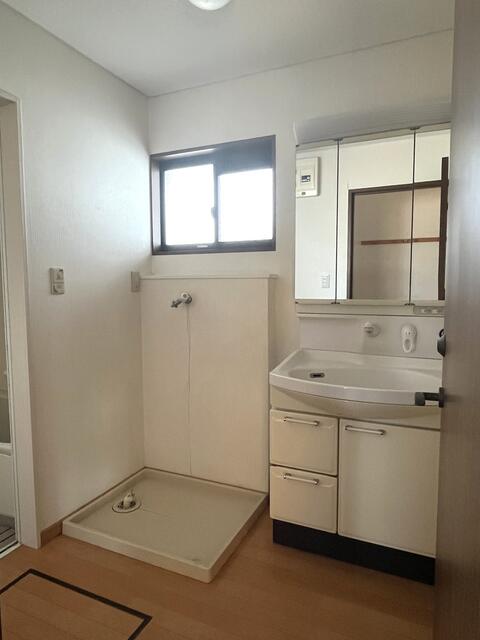 安心のオール電化！丹波市氷上町新郷の2階建5LDK物件の画像14