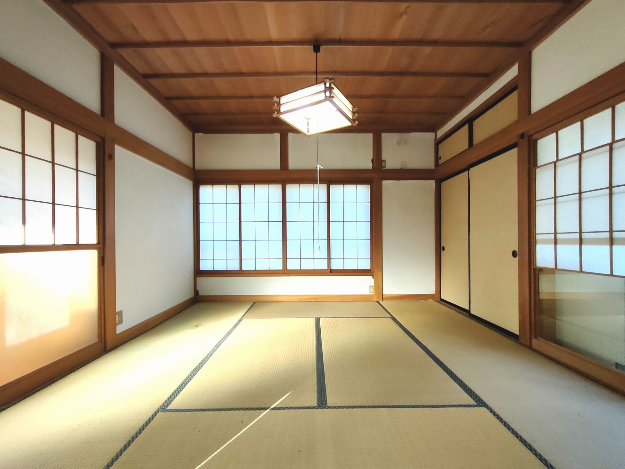 新潟県小千谷市真人町　中古住宅の画像15