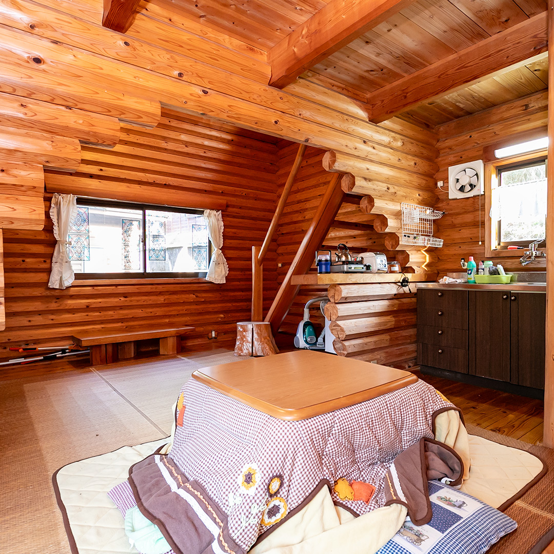 【価格変更】八角形ログハウスが380万円！紀の川市中鞆渕のログハウス物件の画像14