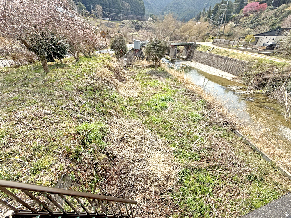 川・緑・ホタルに癒される！紀の川市中鞆渕の平屋物件の画像14