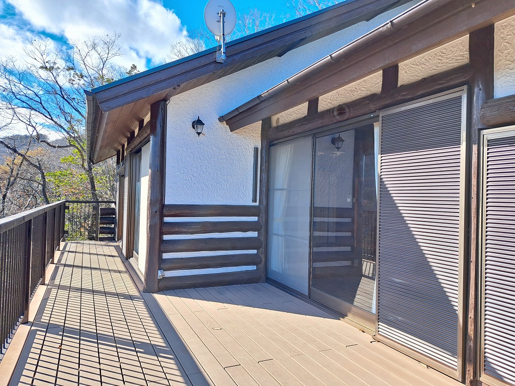 絶景を楽しめるドッグラン付き！ペットと共にのんびり暮らす平屋建の別荘の画像15