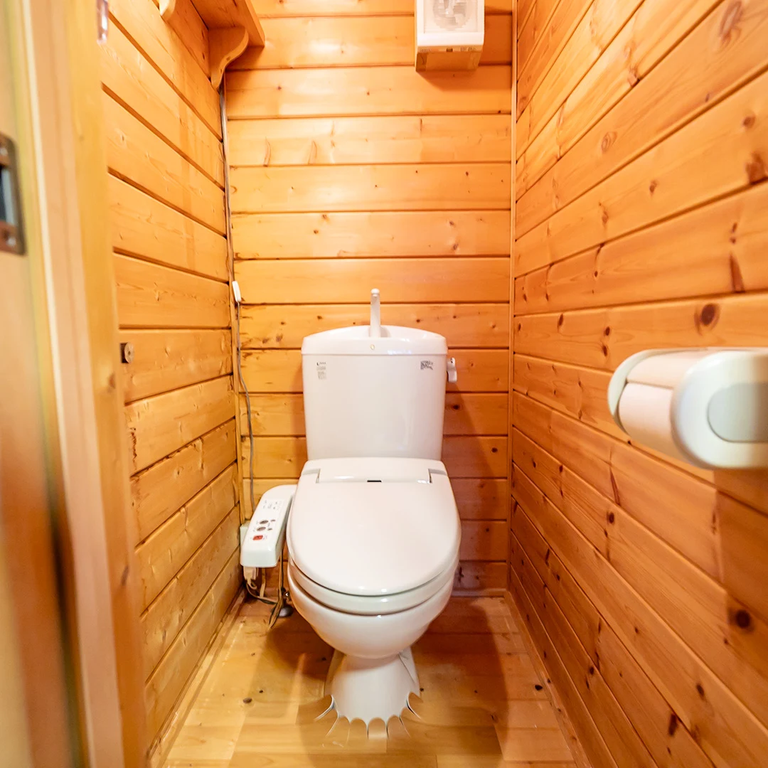 DIY好き必見！津市白山町二本木のミニログハウス物件の画像15