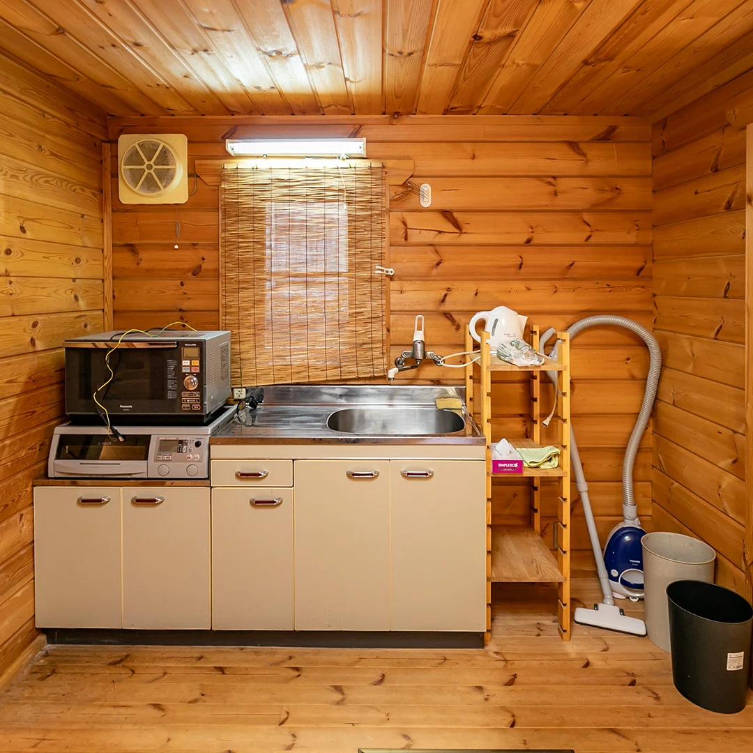 広いウッドデッキと自然に癒される！南丹市園部町大河内るり渓のログハウス物件の画像15