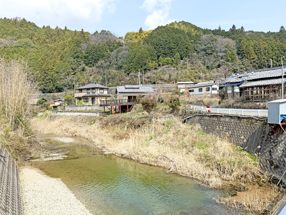 川・緑・ホタルに癒される！紀の川市中鞆渕の平屋物件の画像15