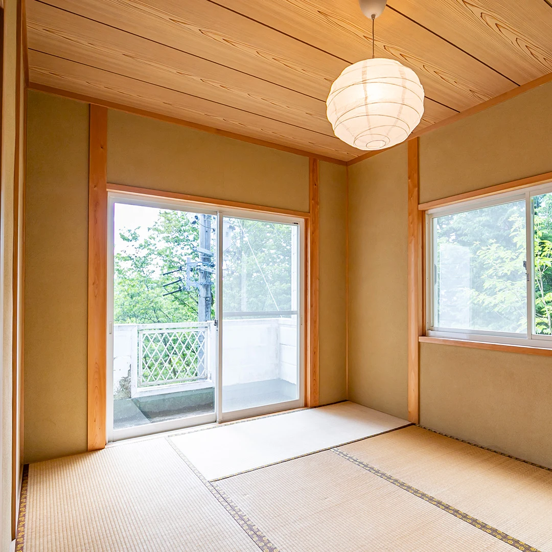 お洒落なリビング！恵那市岩村町の2LDK別荘物件の画像16