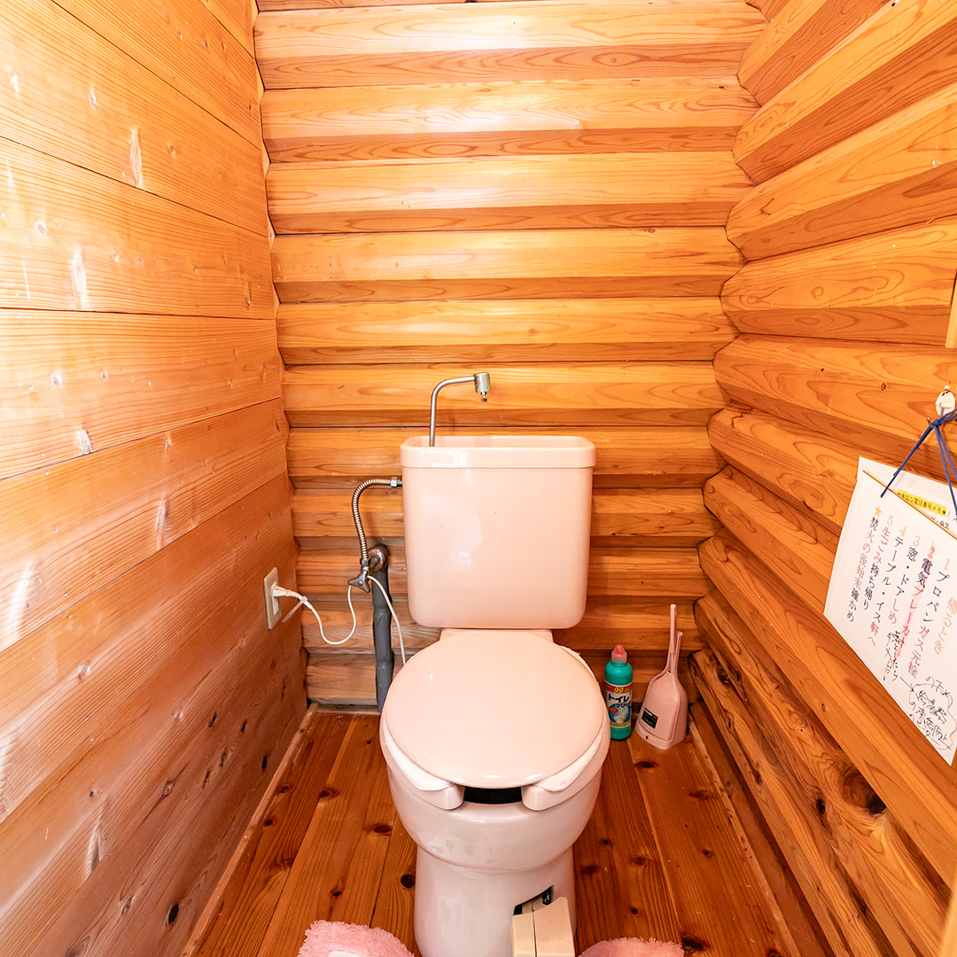 【価格変更】八角形ログハウスが380万円！紀の川市中鞆渕のログハウス物件の画像17