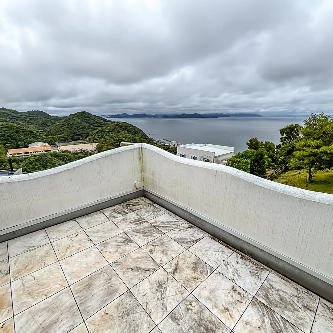 雄大な海を望むスキップフロア！南あわじ市阿那賀のオーシャンビュー別荘物件の画像17
