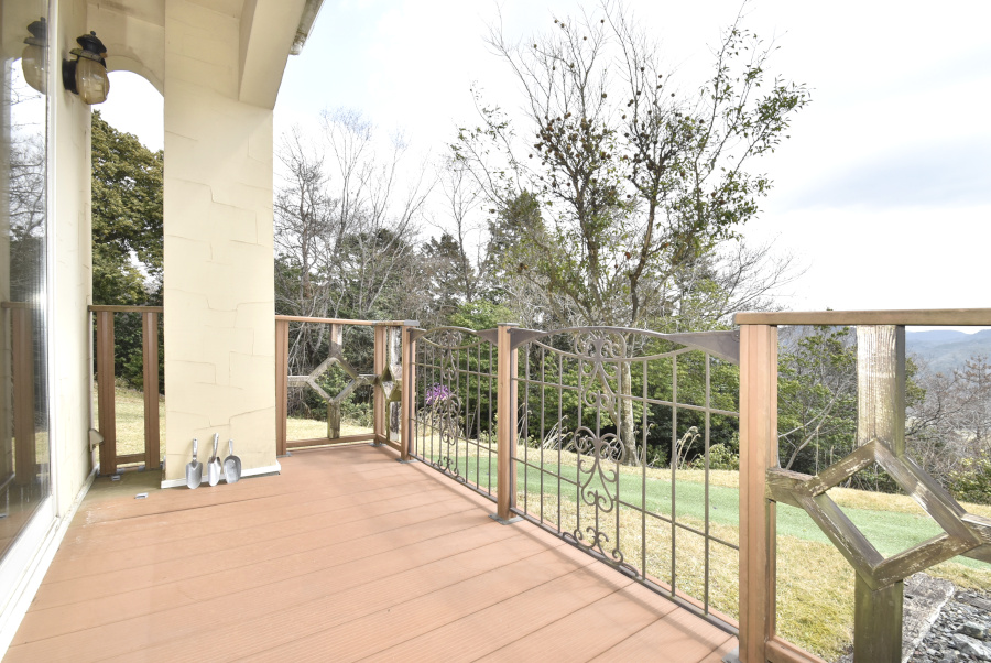 桜並木沿いの緩やかな丘の上！上郡町播磨自然高原の別荘物件の画像17