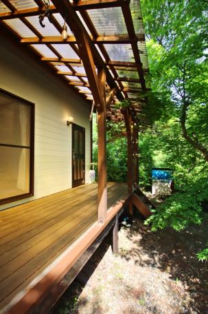 広い庭でドッグランも楽しめる！高島市マキノ町の中古別荘物件の画像18