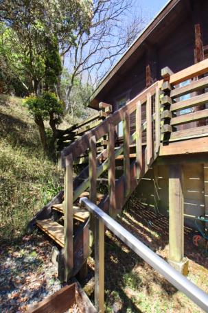 避暑地の香り漂うログハウス！伊賀市北山の中古ログハウス物件の画像19