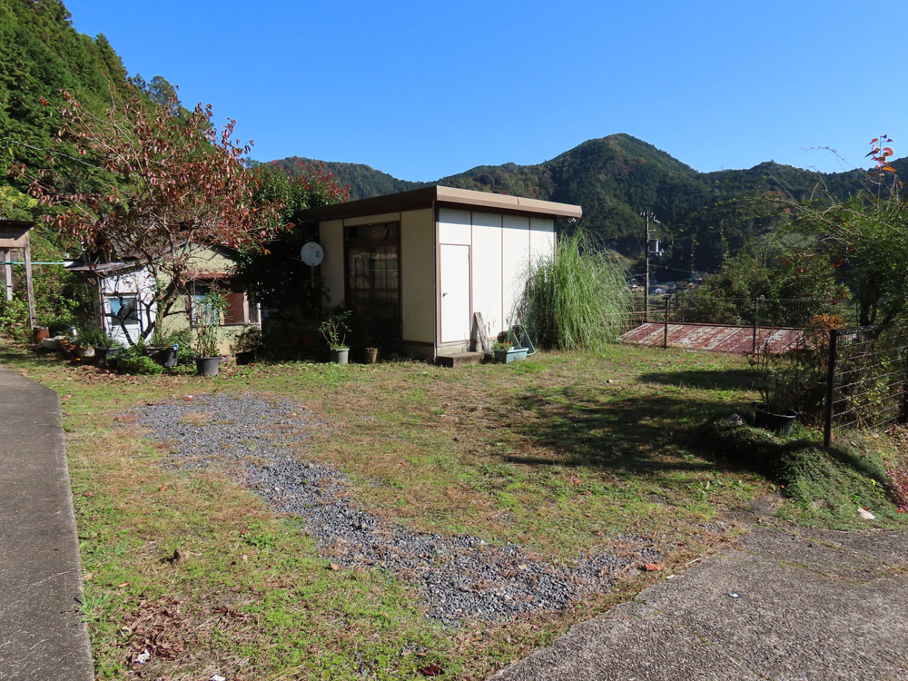 広い庭で家庭菜園が楽しめる！田辺市龍神村福井の物件の画像19